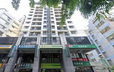 優室.宏台松御 松竹國小.松竹路二段323號3樓之2| 台中市北屯區