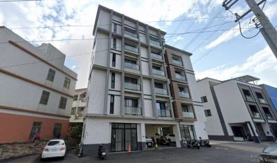 優室.新邑知薪華廈區 近龍井國中.竹師路一段192號4樓之1| 台中市龍井區